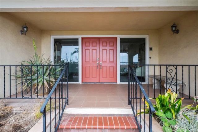 30104 Avenida Tranquila, Rancho Palos Verdes, CA 90275