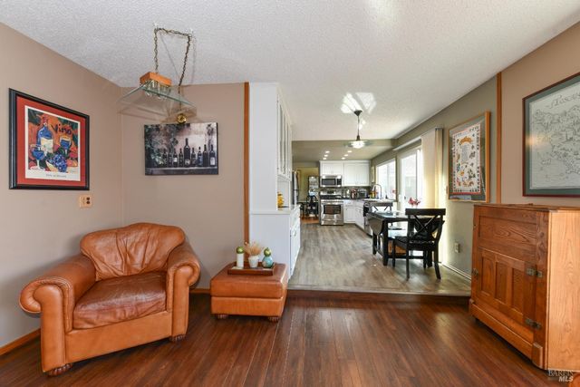 4139 Via La Paz, Napa, CA 94558