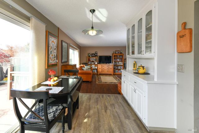 4139 Via La Paz, Napa, CA 94558