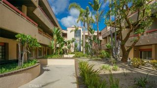 941 W Carson Street 106, Torrance, CA 90502