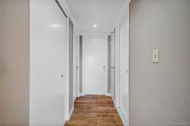 123 Mamaroneck Avenue 215, Mamaroneck, NY 10543