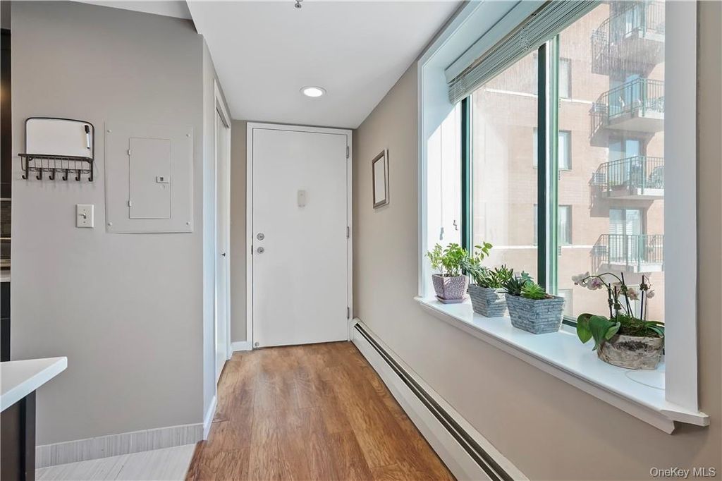 123 Mamaroneck Avenue 215, Mamaroneck, NY 10543 — photo 3