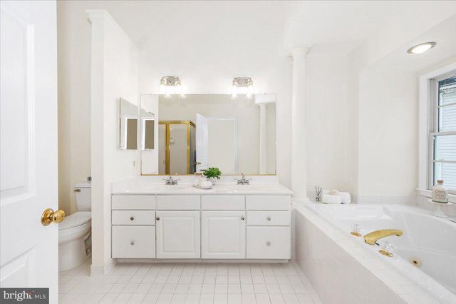 15825 GLACIER CT, North Potomac, MD 20878