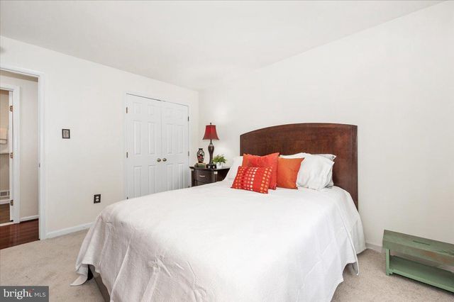 15825 GLACIER CT, North Potomac, MD 20878