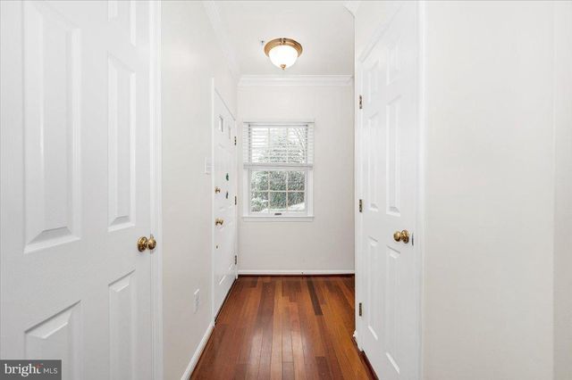 15825 GLACIER CT, North Potomac, MD 20878