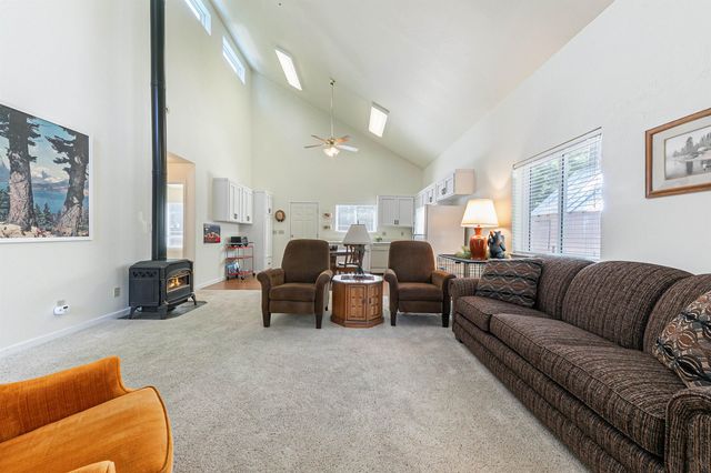 7148 9th Avenue, Tahoe City, CA 96142