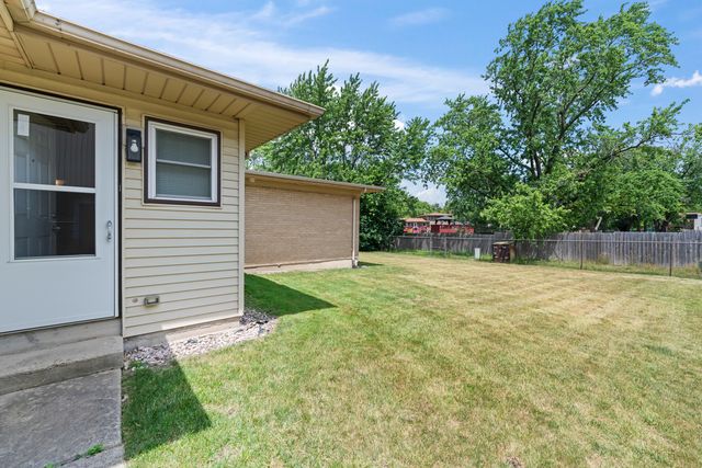 4838 Imperial Drive, Richton Park, IL 60471