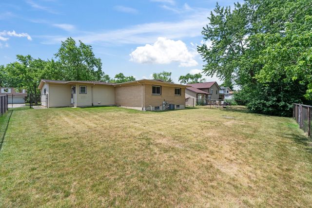 4838 Imperial Drive, Richton Park, IL 60471