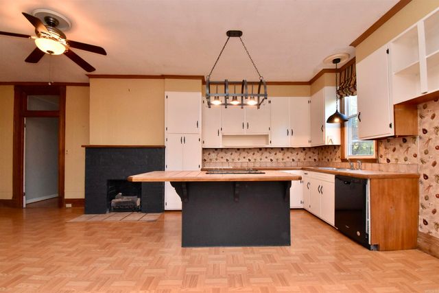 1102 Walker Street, Helena, AR 72342