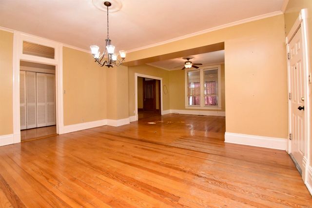 1102 Walker Street, Helena, AR 72342