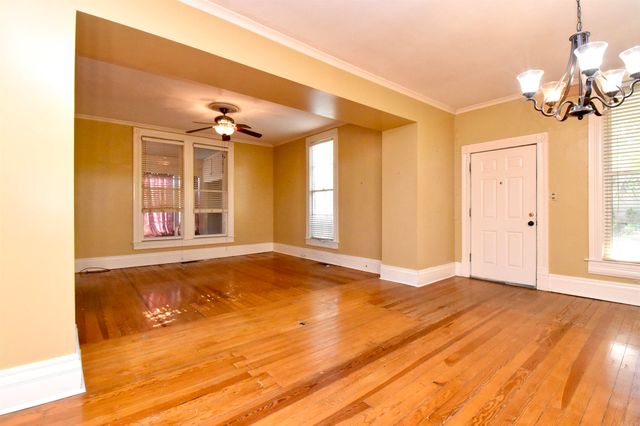 1102 Walker Street, Helena, AR 72342