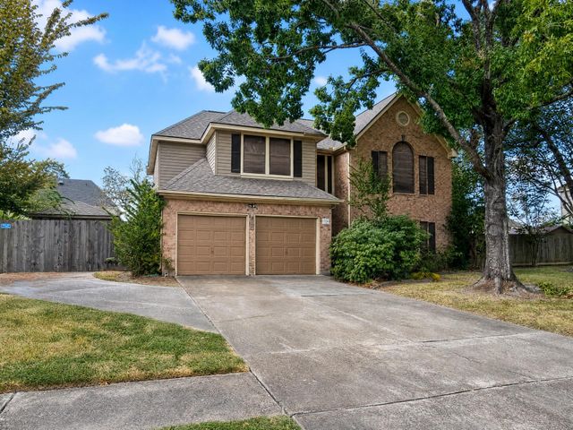 507 Welford Lane, Highlands, TX 77562