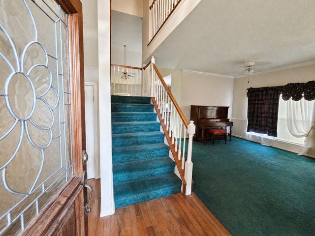 507 Welford Lane, Highlands, TX 77562