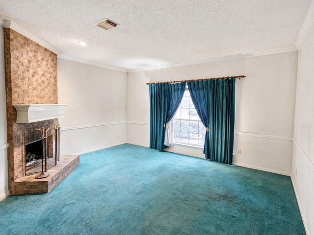 507 Welford Lane, Highlands, TX 77562