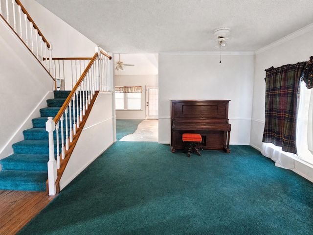 507 Welford Lane, Highlands, TX 77562
