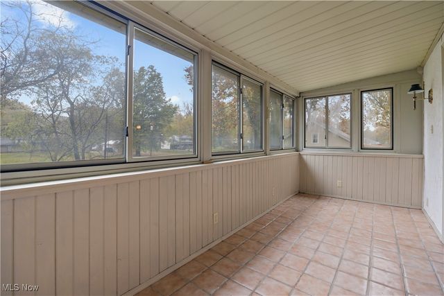 42820 Dellefield Road, Elyria, OH 44035