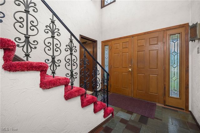 42820 Dellefield Road, Elyria, OH 44035