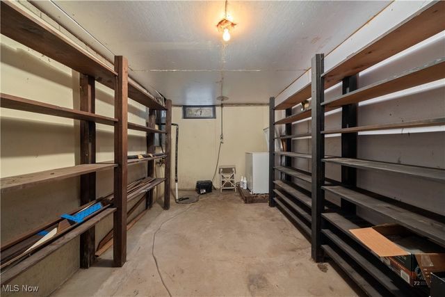 42820 Dellefield Road, Elyria, OH 44035