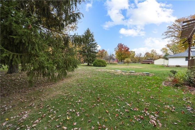 42820 Dellefield Road, Elyria, OH 44035