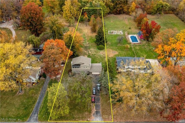 42820 Dellefield Road, Elyria, OH 44035