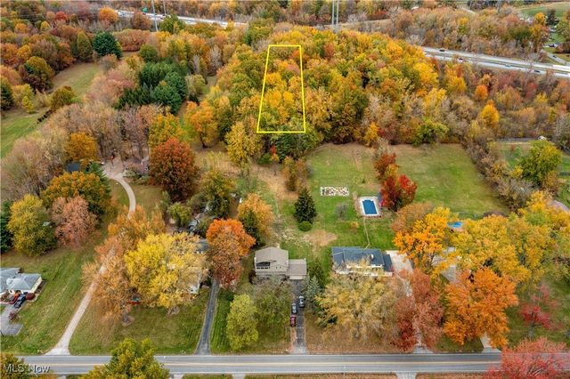 42820 Dellefield Road, Elyria, OH 44035