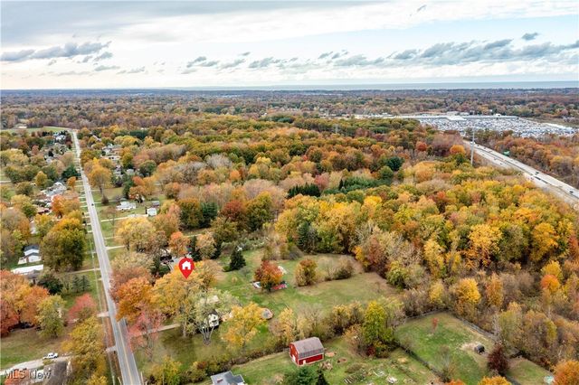 42820 Dellefield Road, Elyria, OH 44035