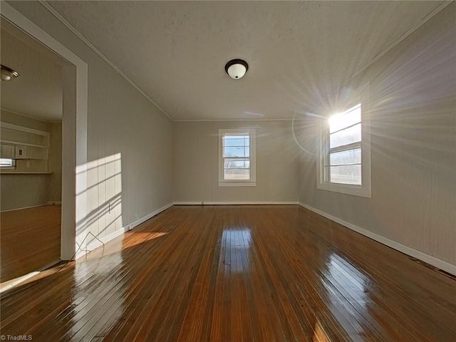 197 Spring Garden Circle, High Point, NC 27260