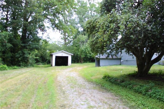 197 Spring Garden Circle, High Point, NC 27260