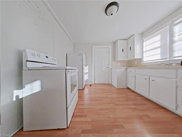 197 Spring Garden Circle, High Point, NC 27260