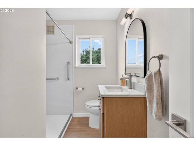 3607 Ne LIBERTY St, Portland, OR 97211
