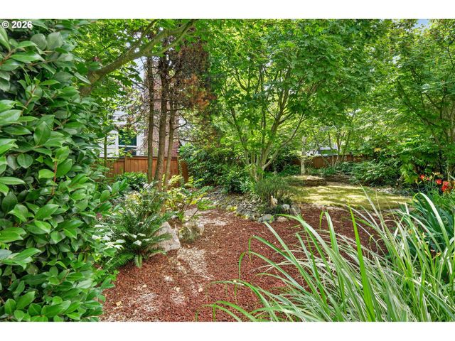 3607 Ne LIBERTY St, Portland, OR 97211