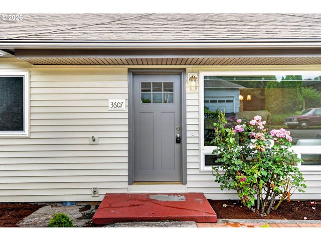 3607 Ne LIBERTY St, Portland, OR 97211