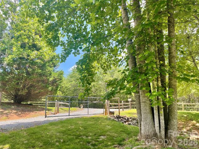 114 Woodstock Lane, Rutherfordton, NC 28139