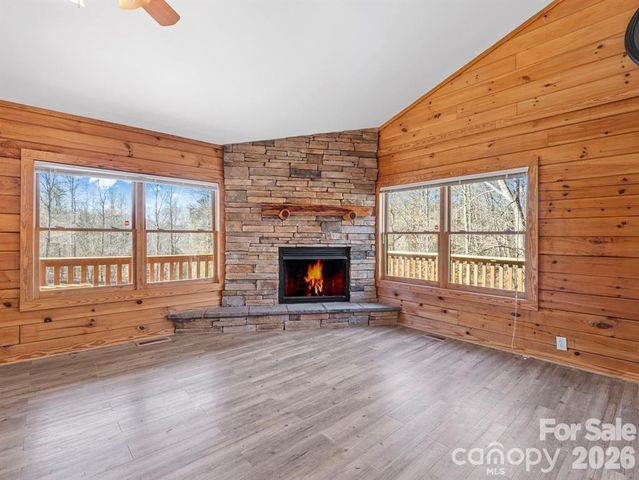 114 Woodstock Lane, Rutherfordton, NC 28139