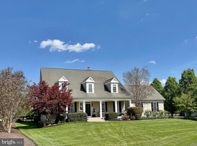 13214 GREENSTAFF LN, Lovettsville, VA 20180
