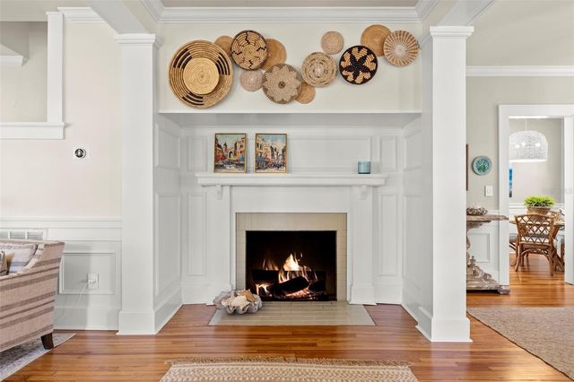 516 17TH AVENUE NE, St Petersburg, FL 33704