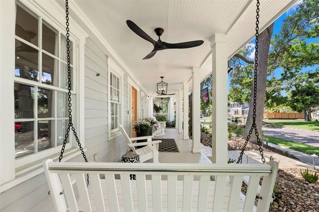 516 17TH AVENUE NE, St Petersburg, FL 33704