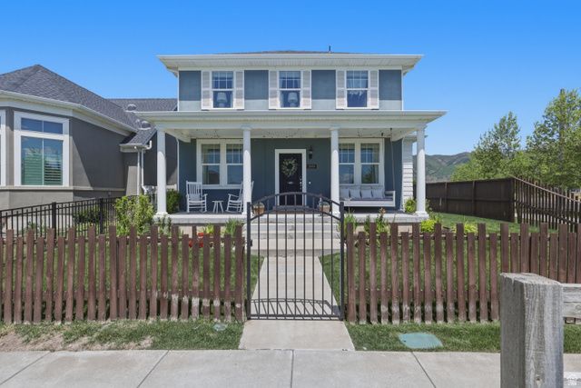 2069 W ORCHARD HARVEST DR, Kaysville, UT 84037