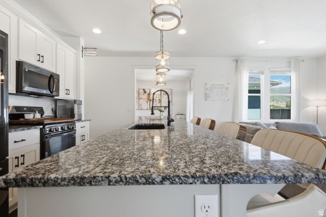 2069 W ORCHARD HARVEST DR, Kaysville, UT 84037