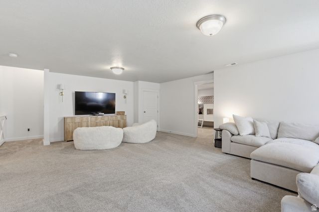 2069 W ORCHARD HARVEST DR, Kaysville, UT 84037