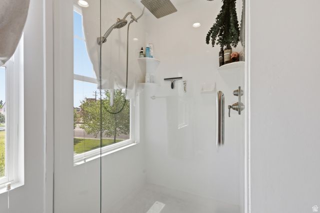 2069 W ORCHARD HARVEST DR, Kaysville, UT 84037