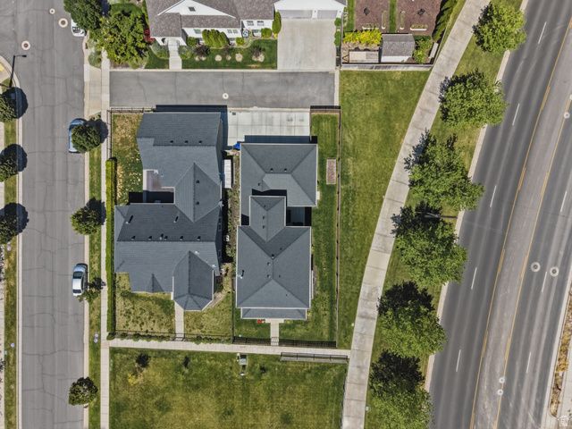 2069 W ORCHARD HARVEST DR, Kaysville, UT 84037