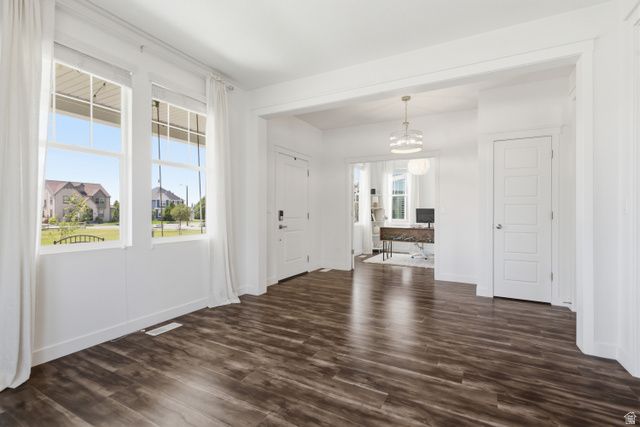 2069 W ORCHARD HARVEST DR, Kaysville, UT 84037