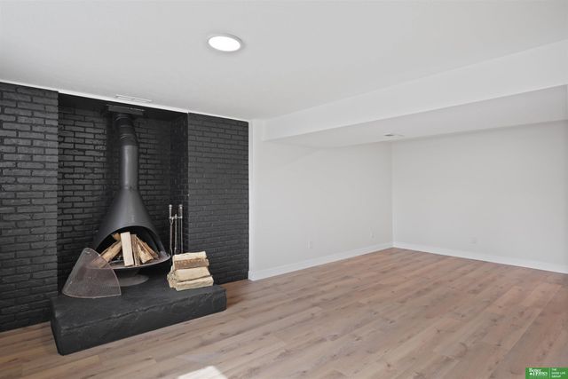 12230 Erskine Circle, Omaha, NE 68164