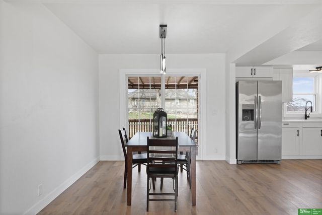 12230 Erskine Circle, Omaha, NE 68164