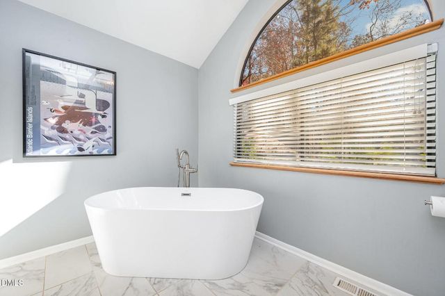 3153 Forest Knolls Drive, Chapel Hill, NC 27516