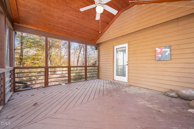 3153 Forest Knolls Drive, Chapel Hill, NC 27516