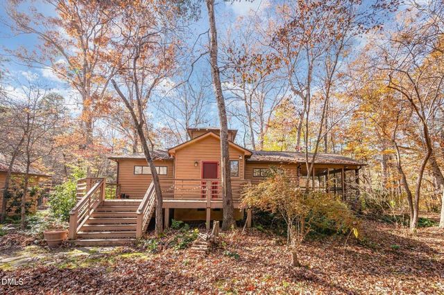 3153 Forest Knolls Drive, Chapel Hill, NC 27516