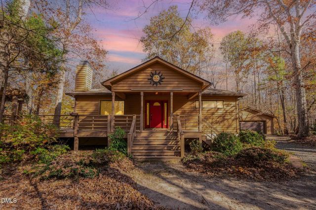 3153 Forest Knolls Drive, Chapel Hill, NC 27516