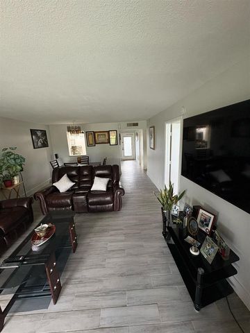 7684 NW 18th Street 101, Margate, FL 33063